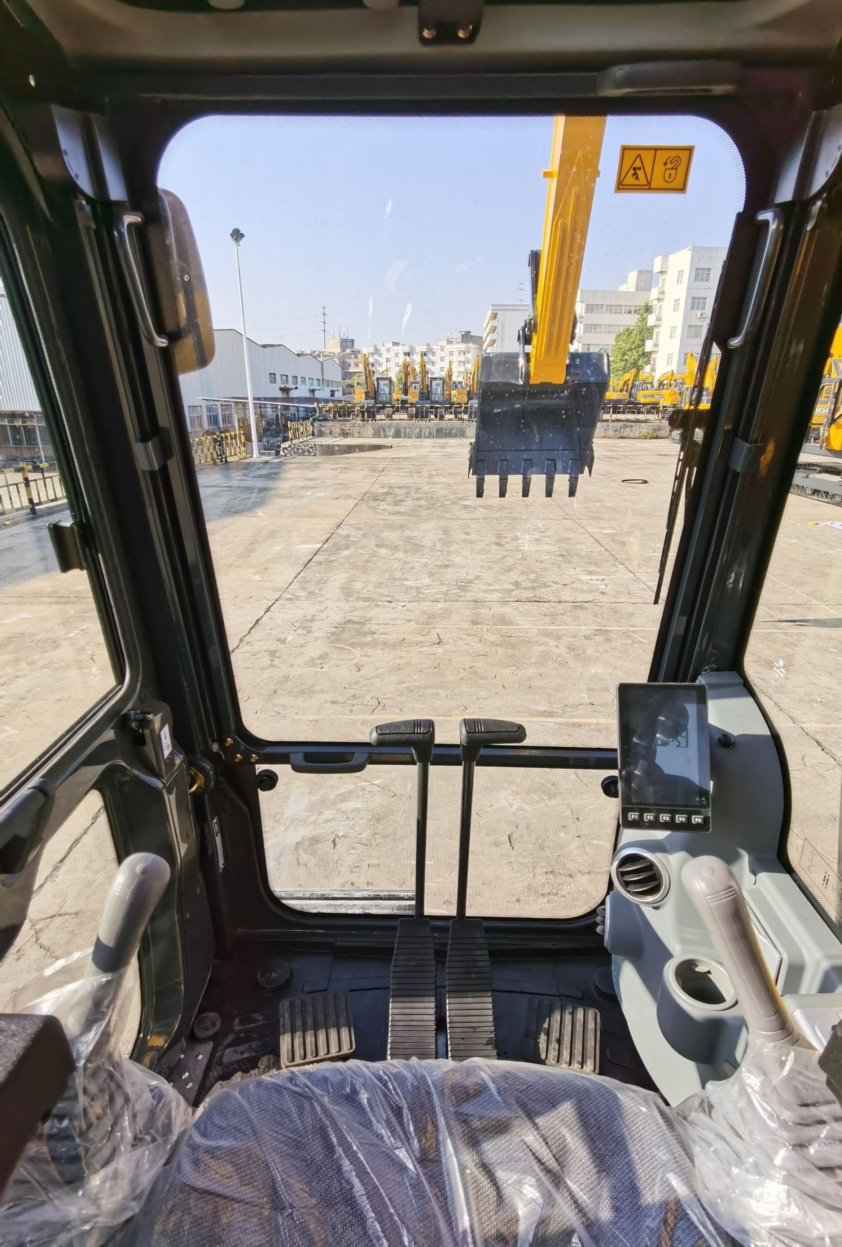 Yuchai YC215 product view 4