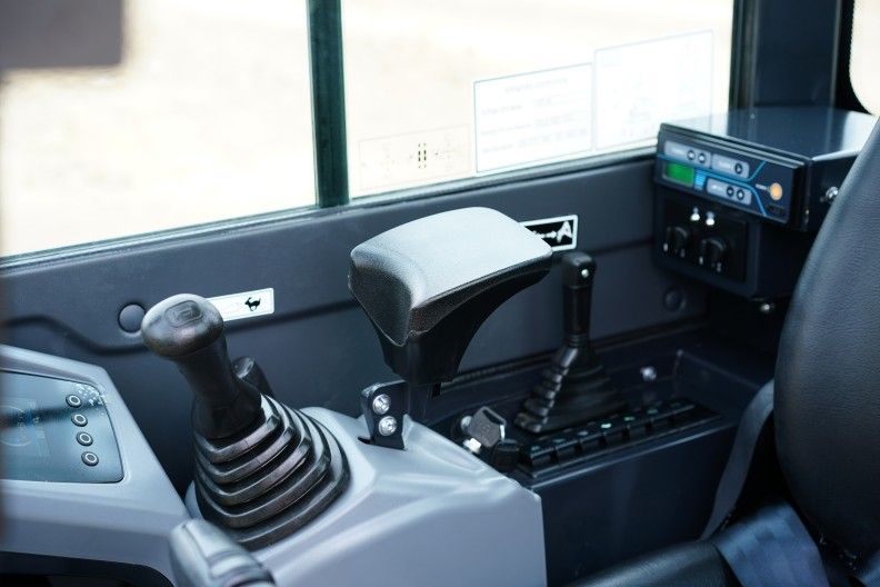 Yuchai U27 product view 2