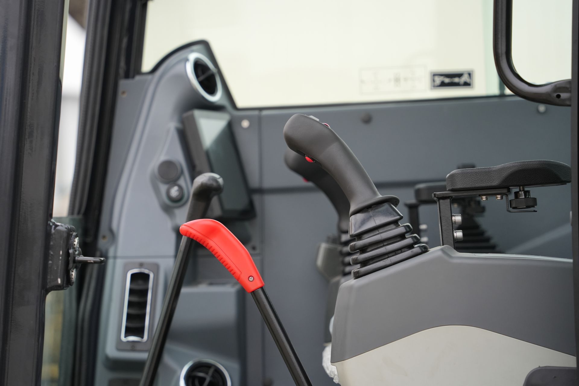 Yuchai YC215 product view 12